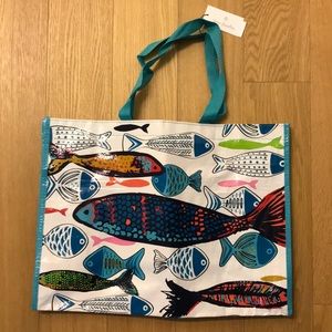 Vera Bradley market tote